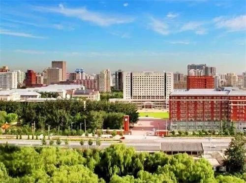 对外经济贸易大学剑桥国际学校风景图