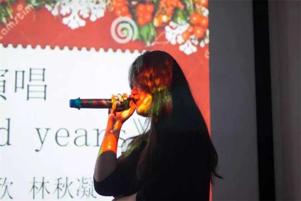 上海蒙特奧利弗學(xué)校圣誕節(jié)活動(dòng)圖集01