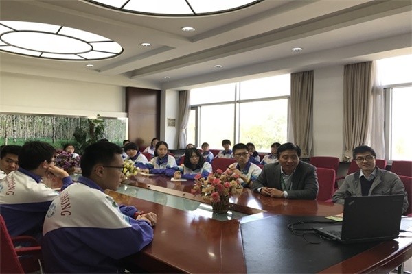 東北師范大學附屬中學IB國際課程實驗班師生交流圖集01