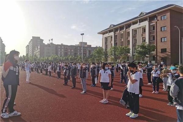 郑州航空港区英迪国际学校户外活动图集