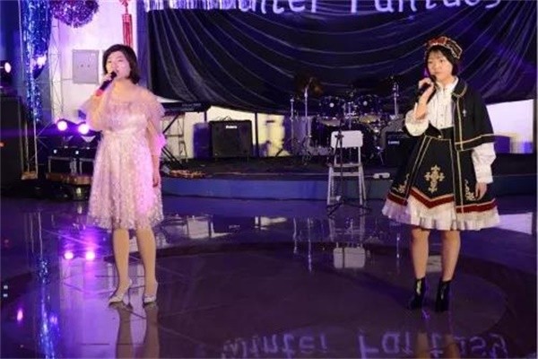 東北師范大學(xué)附屬中學(xué)IB國際課程實驗班冬季嘉年華活動圖集01