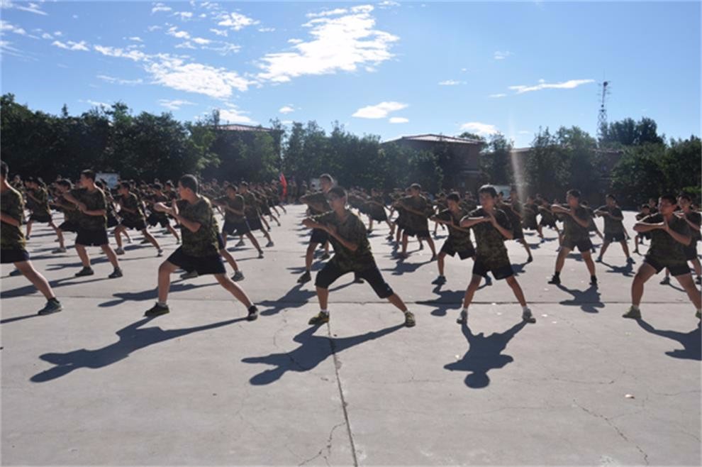 北京海淀區(qū)尚麗外國語學(xué)校軍訓(xùn)圖集01