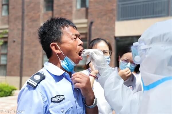 加拿大楓葉小熊學(xué)校防疫檢查圖集01