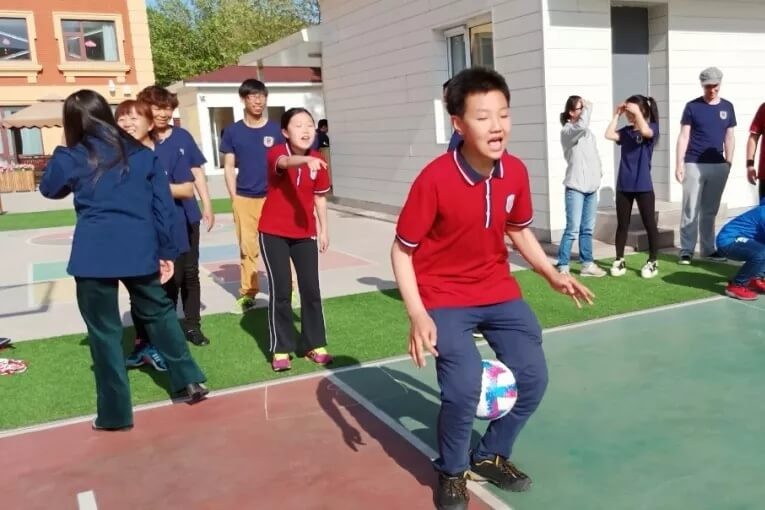 美國馬凱特中學(xué)北京分校趣味運動會圖集01