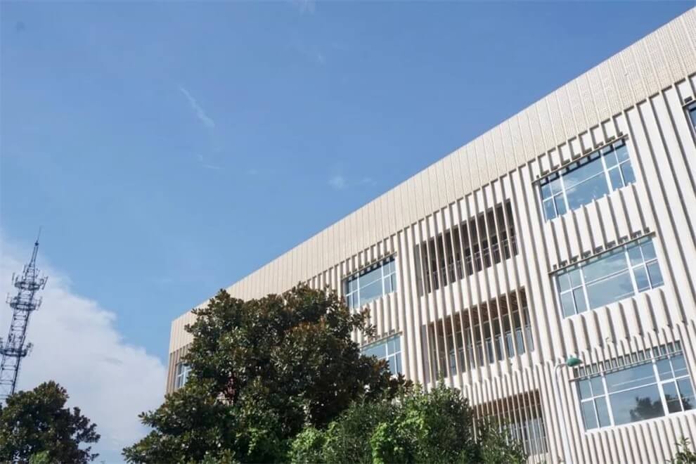 上海更新學(xué)校校園環(huán)境圖集01