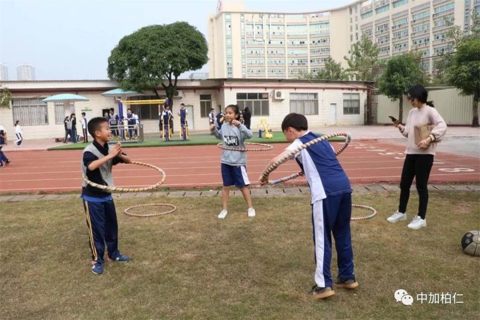 广东中加柏仁学校迎新年嘉年华图集01