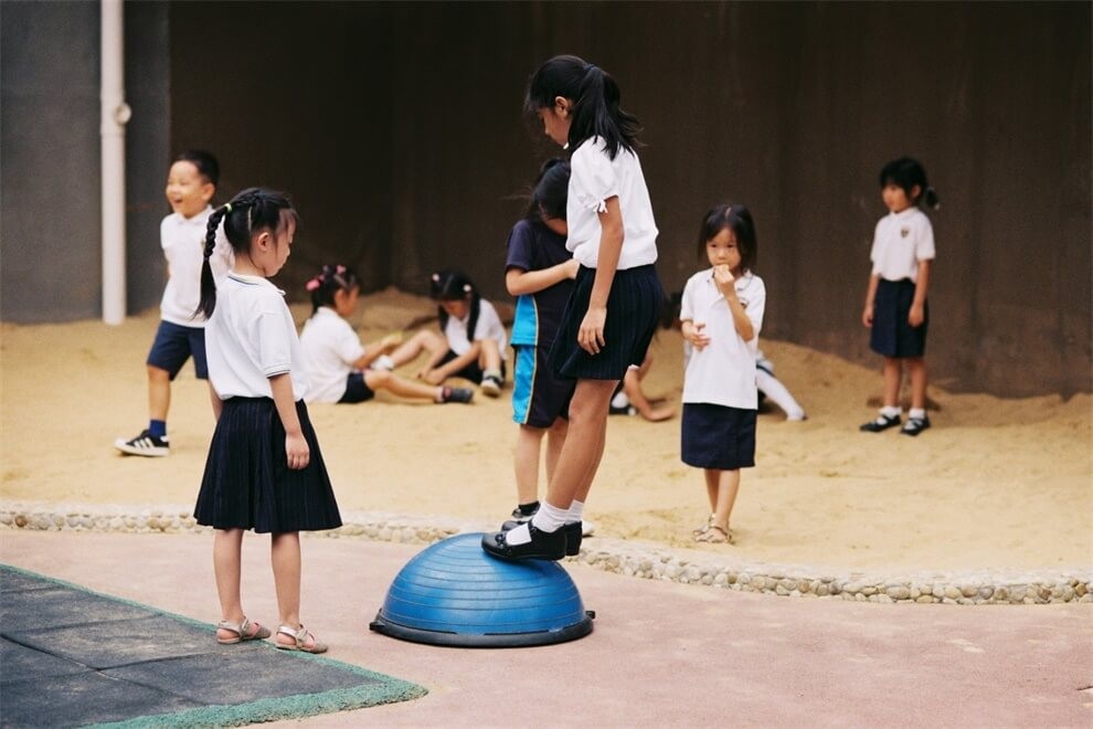 廣州愛莎國際學校操場圖集01