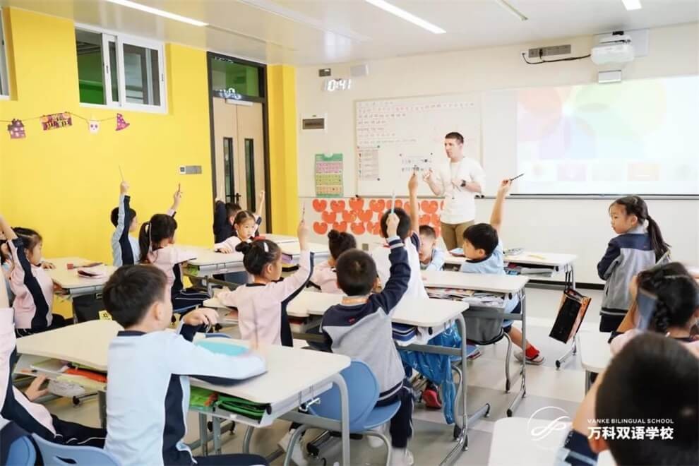 深圳萬科雙語學(xué)校教室圖集01