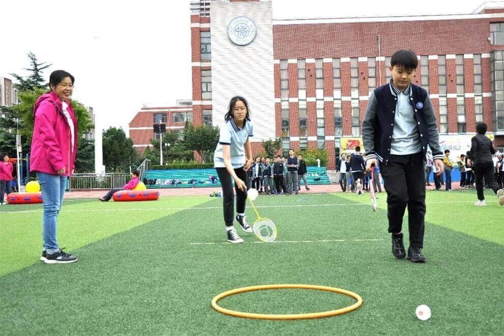 北京市中芯学校趣味运动会图集01