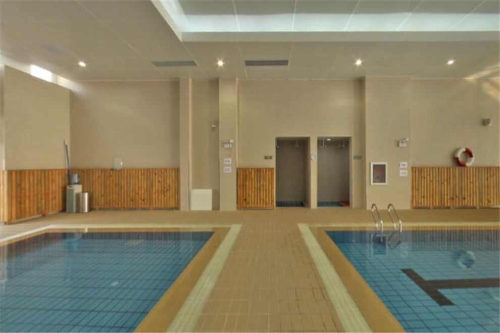 天津惠灵顿国际学校游泳池图集