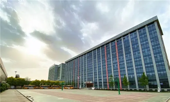 光大学校国际部图片