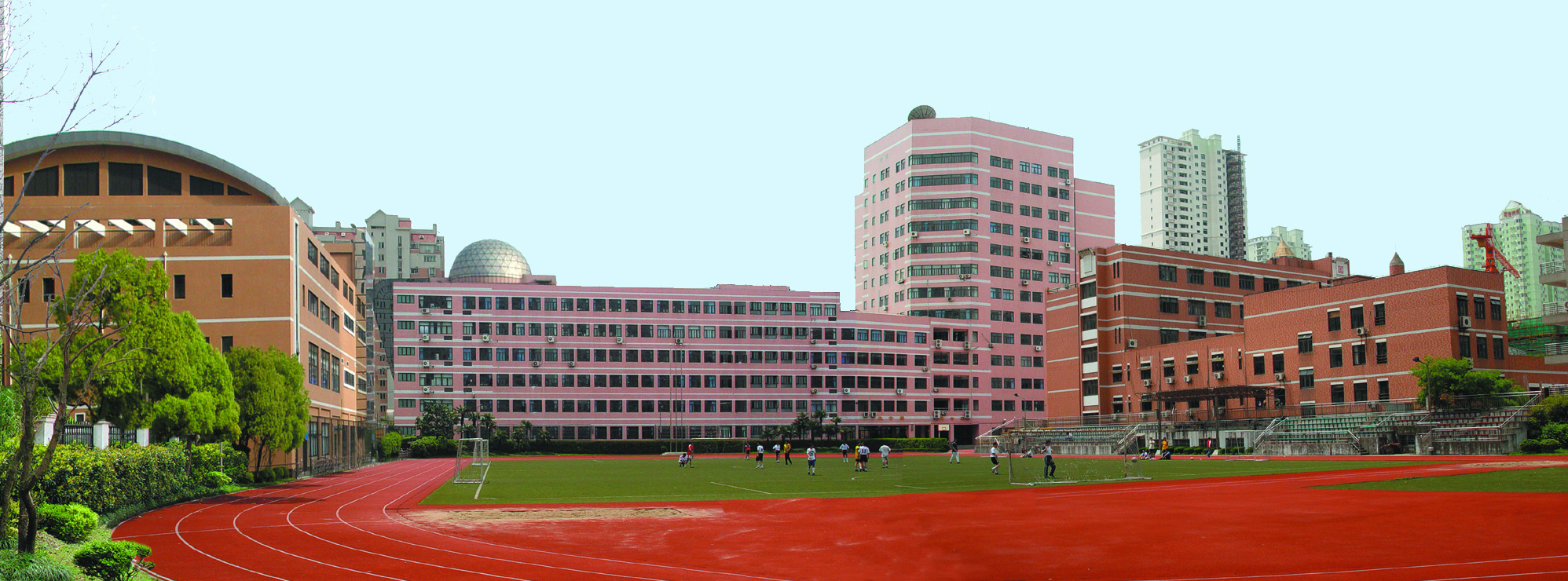 上海卢湾高级中学国际部图片